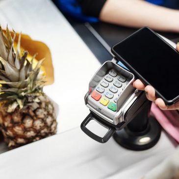 Mobile Payments: 6 Reasons Why You Should Adopt It